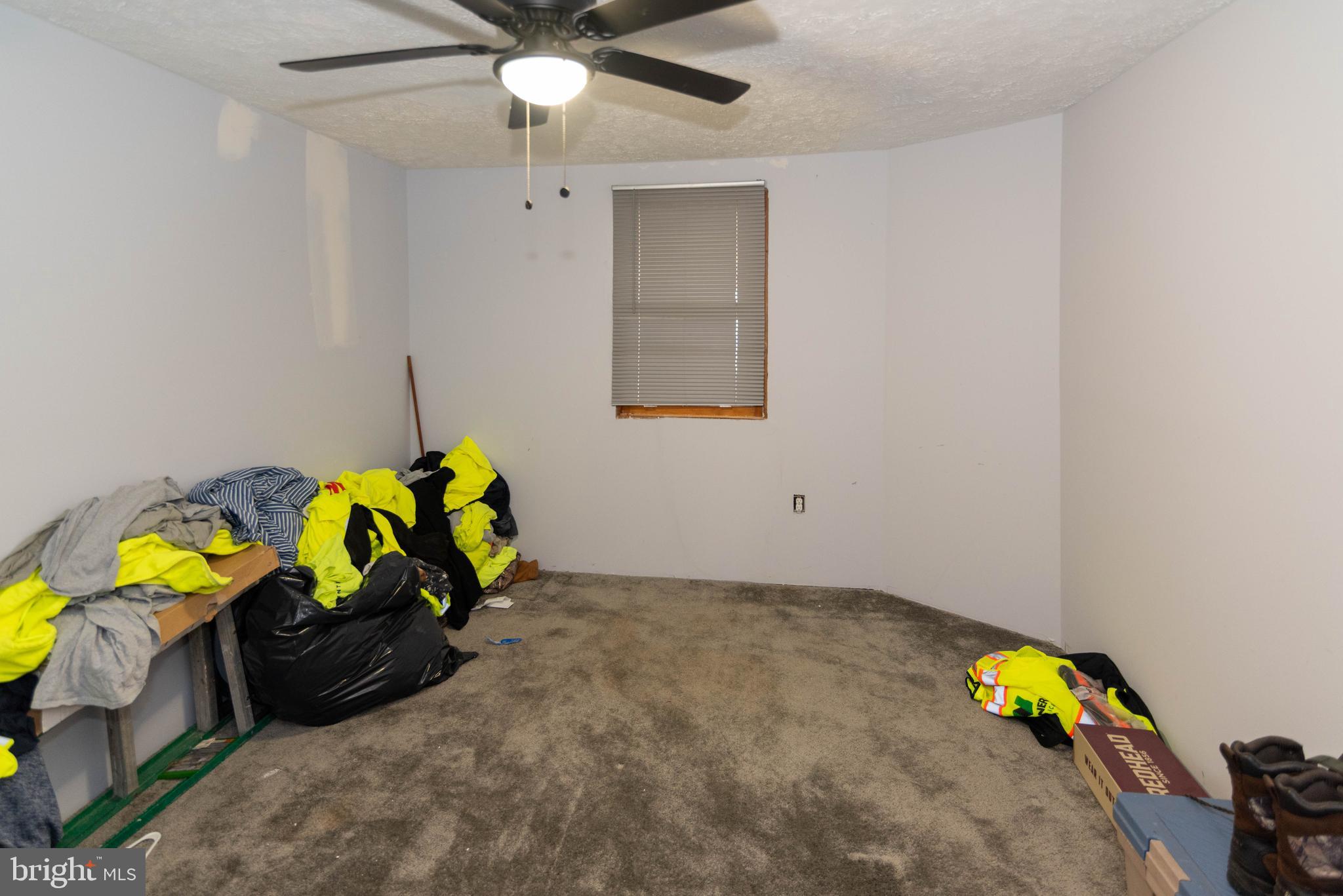 6510 North Point Road Edgemere, MD 21219 - Photo 29 of 56 a view of an toys and toys in a room