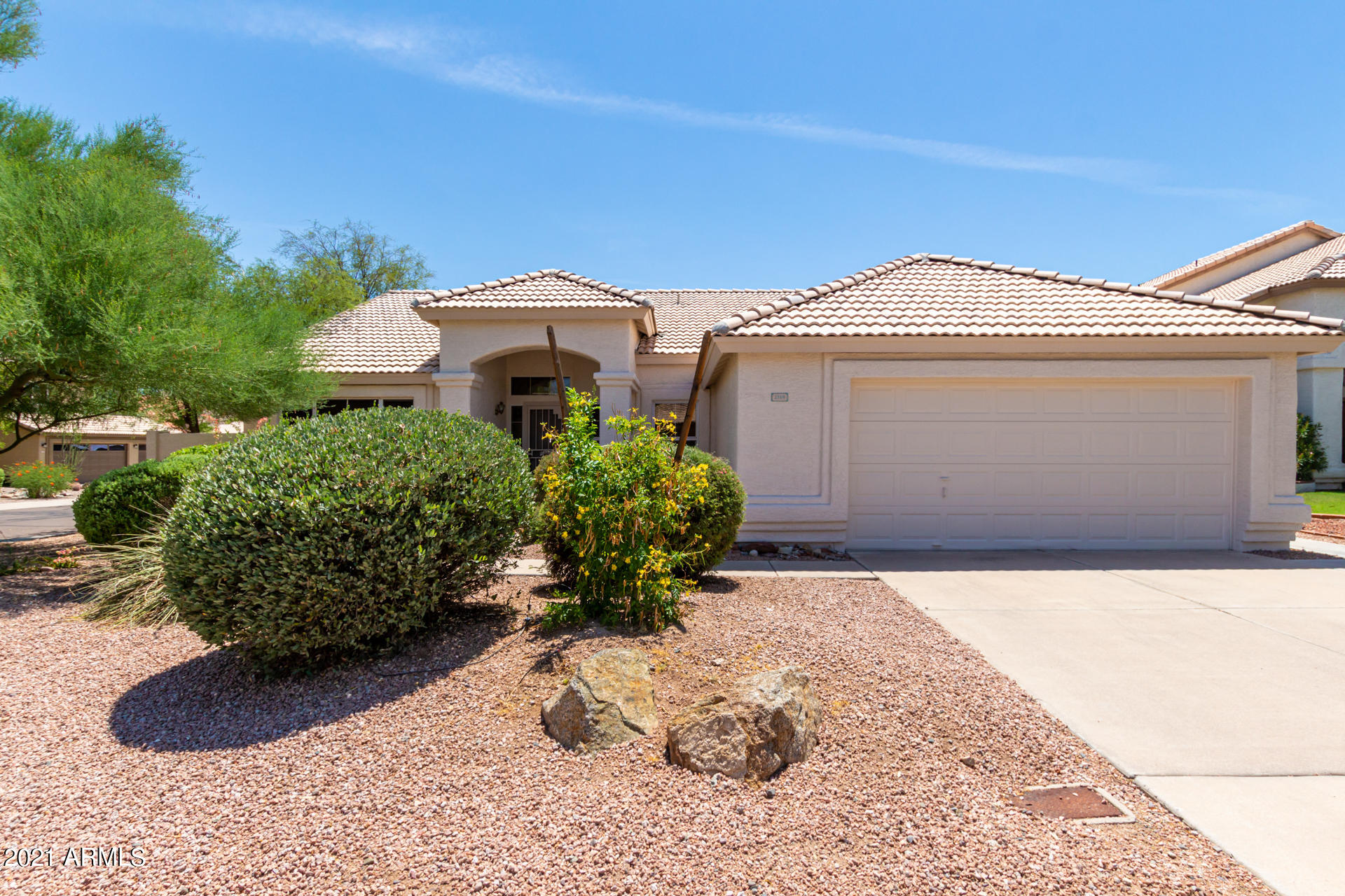 2519 East Rockledge Road Phoenix, AZ 85048 - Photo 3 of 39 Desert Landscape
