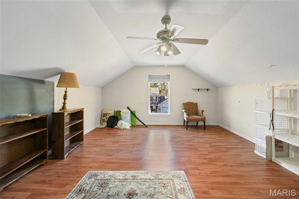 410 Gillham Court Ballwin, MO 63021 - Photo 13 of 25