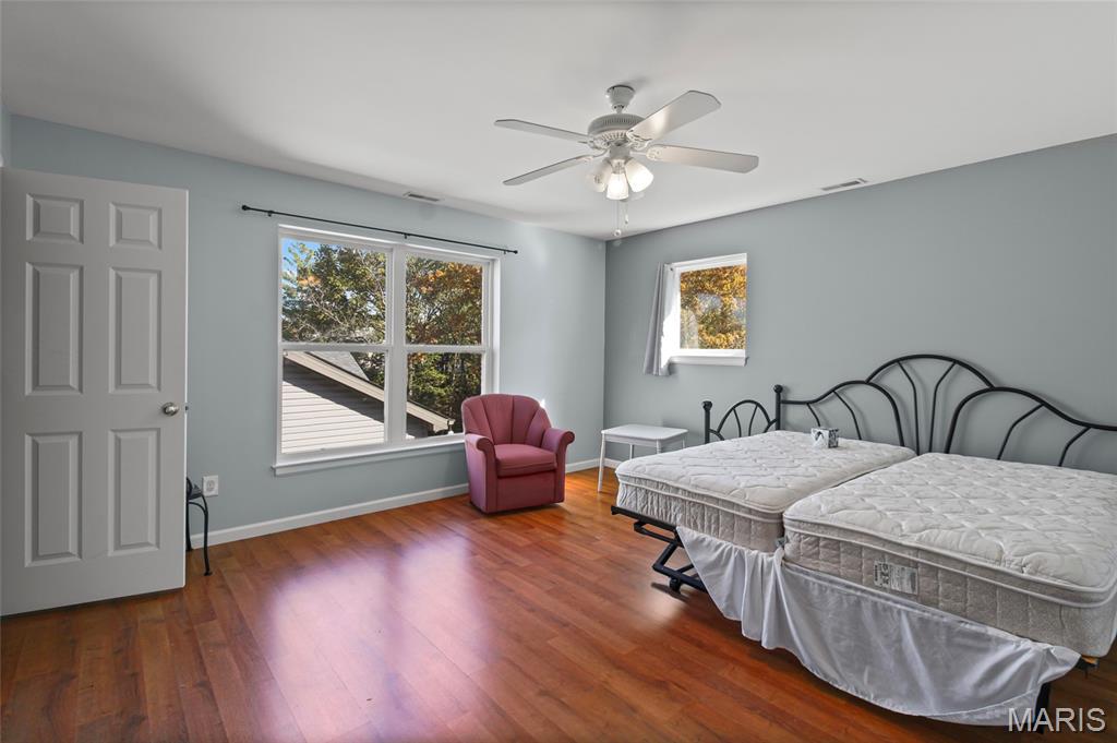 410 Gillham Court Ballwin, MO 63021 - Photo 16 of 25