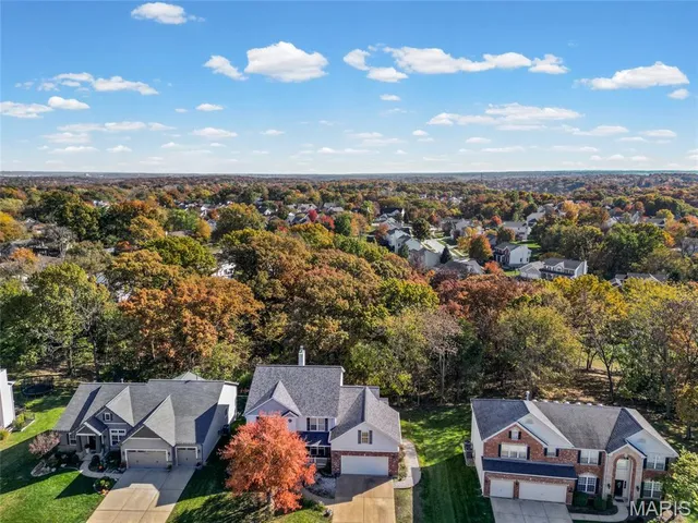 $675,000 | 410 Gillham Court, Ballwin, MO 63021