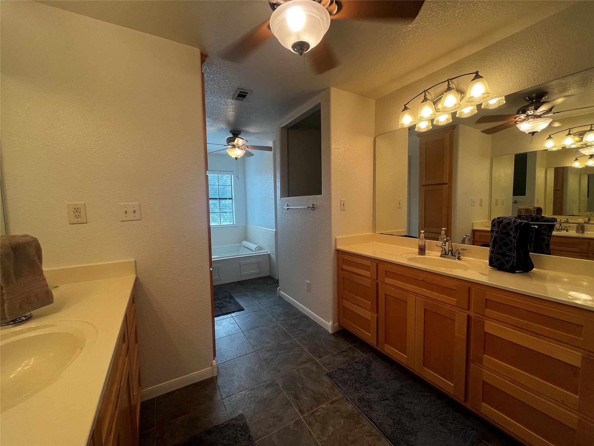 1100 Swiss Alp Hills Loop Schulenburg, TX 78956 - Photo 22 of 46 Plenty of Drawers & Counter Space