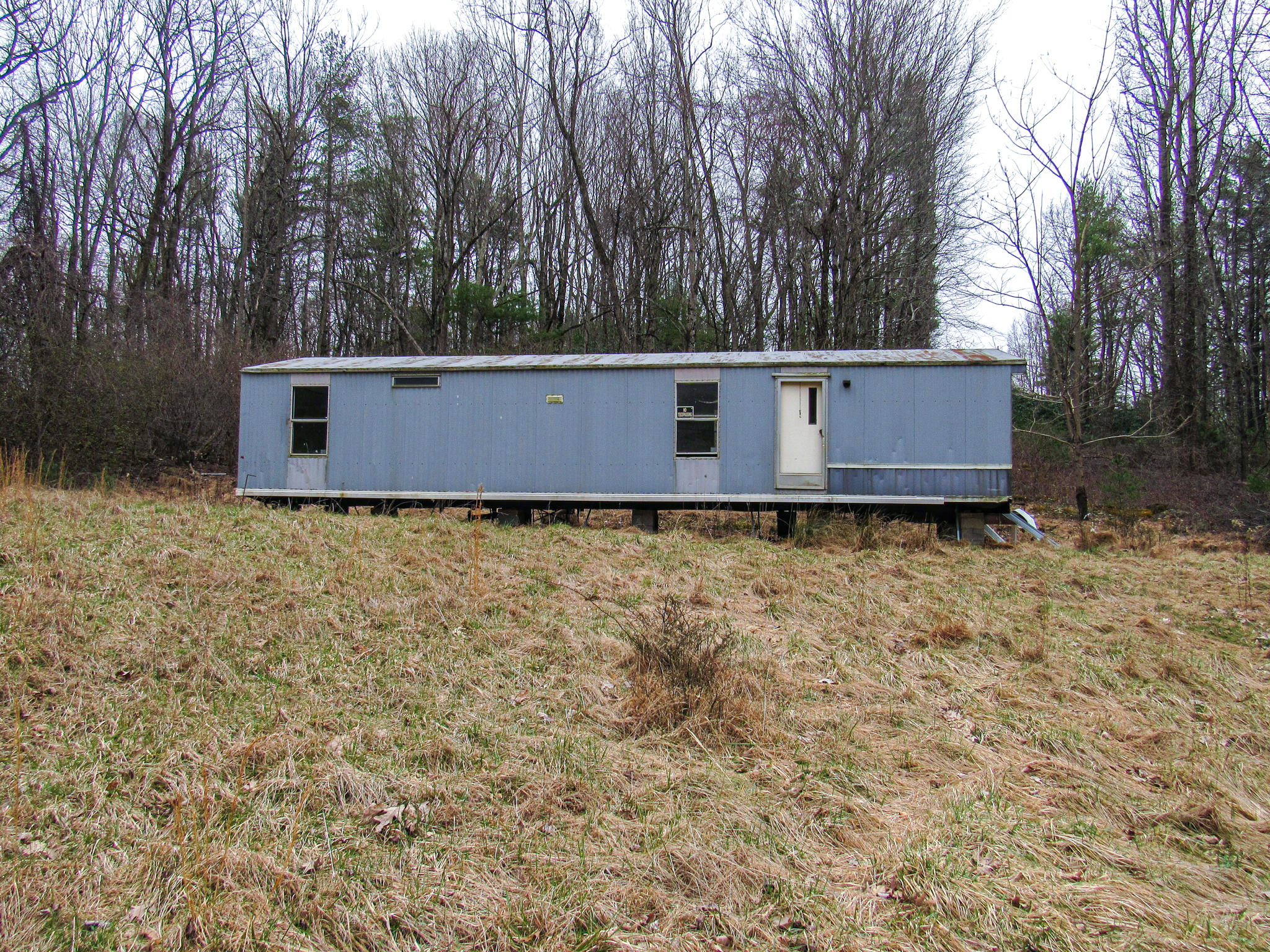 9786 Pine Forest Road Northeast Copper Hill, VA 24079 - Photo 3 of 14 IMG_1294