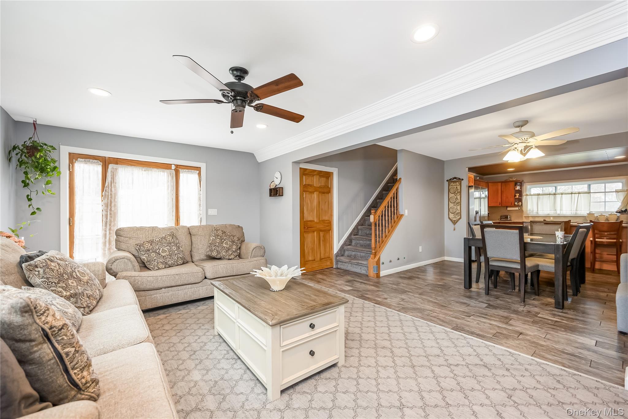 138 Rim Lane Hicksville, NY 11801 - Photo 14 of 33