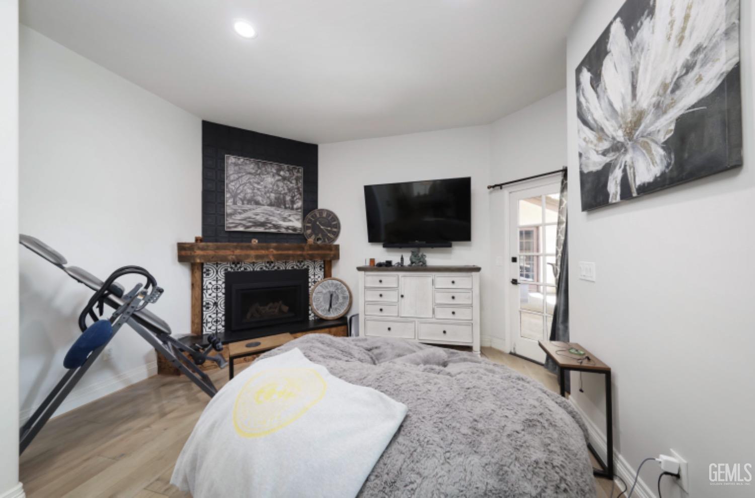 Undisclosed Address Bakersfield, CA 93311 - Photo 12 of 33