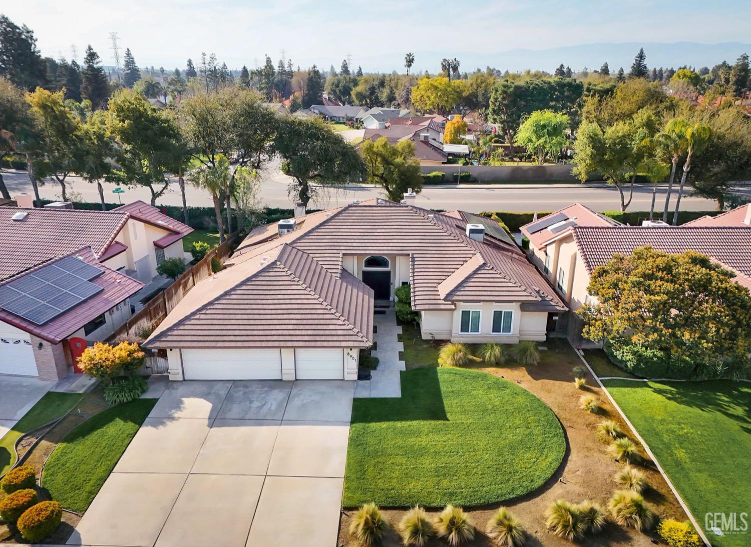 Undisclosed Address Bakersfield, CA 93311 - Photo 29 of 33