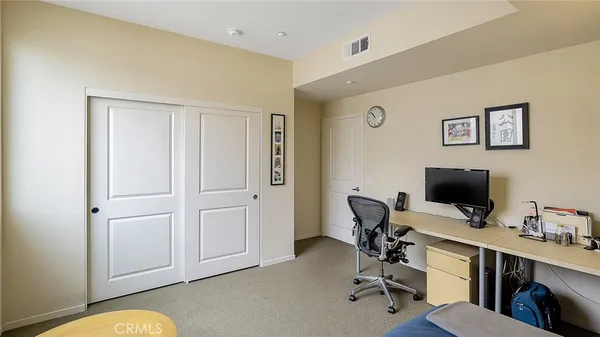 $4,675 | 13021 Central Avenue, Unit 402, Hawthorne, CA 90250