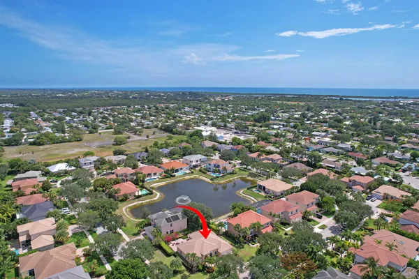 $1,099,995 | 146 Magnolia Way, Tequesta, FL 33469