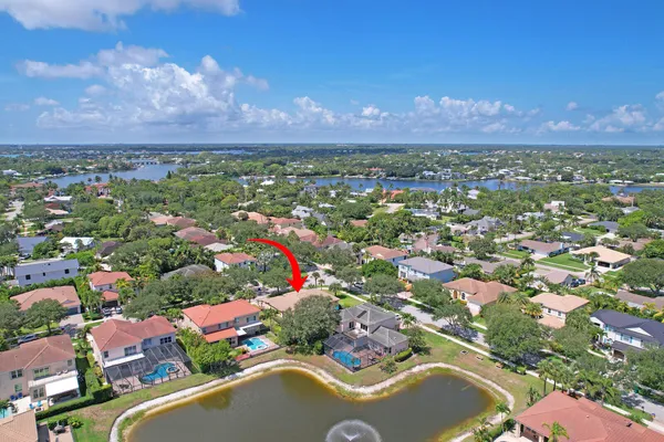 $1,099,995 | 146 Magnolia Way, Tequesta, FL 33469