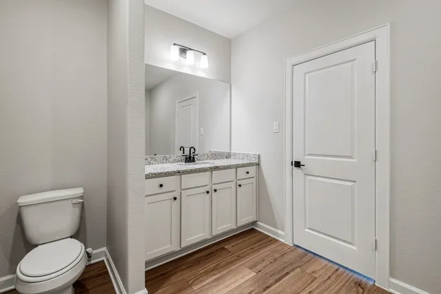 $2,000 | 15765 Bayberry Trce Drive, Conroe, TX 77303