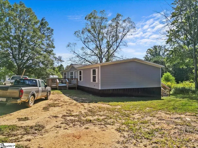 $219,900 | 324 Cherokee Falls Road, Blacksburg, SC 29702