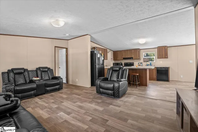 $219,900 | 324 Cherokee Falls Road, Blacksburg, SC 29702