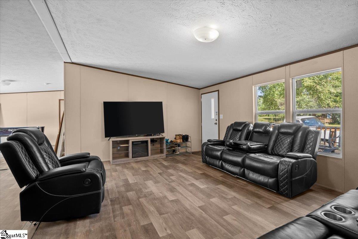 324 Cherokee Falls Road Blacksburg, SC 29702 - Photo 4 of 29