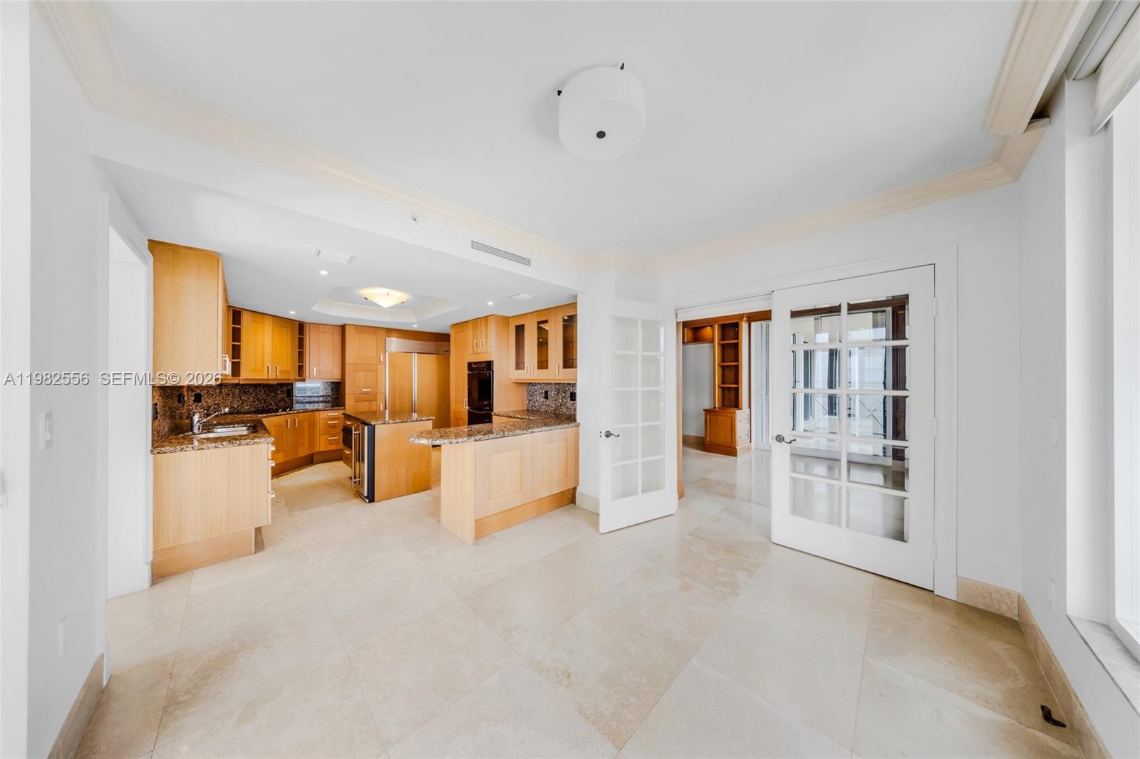 430 Grand Bay Drive, Unit 902 Key Biscayne, FL 33149 - Photo 24 of 87