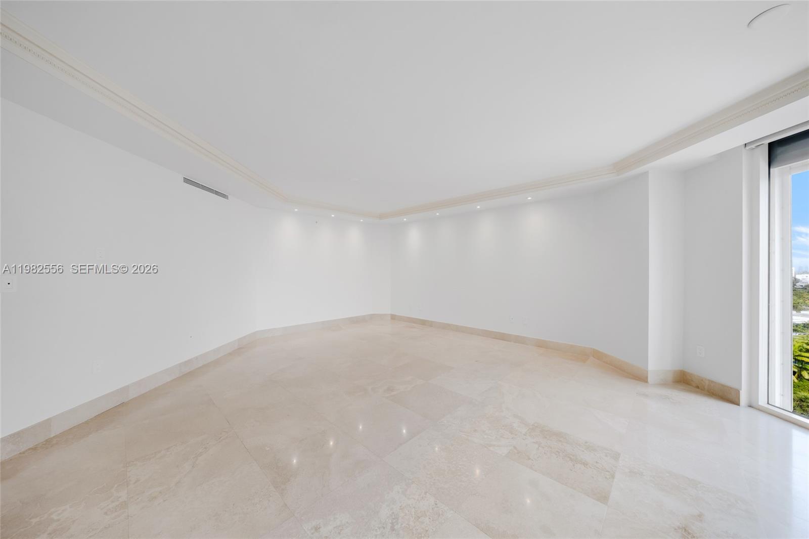 430 Grand Bay Drive, Unit 902 Key Biscayne, FL 33149 - Photo 46 of 87
