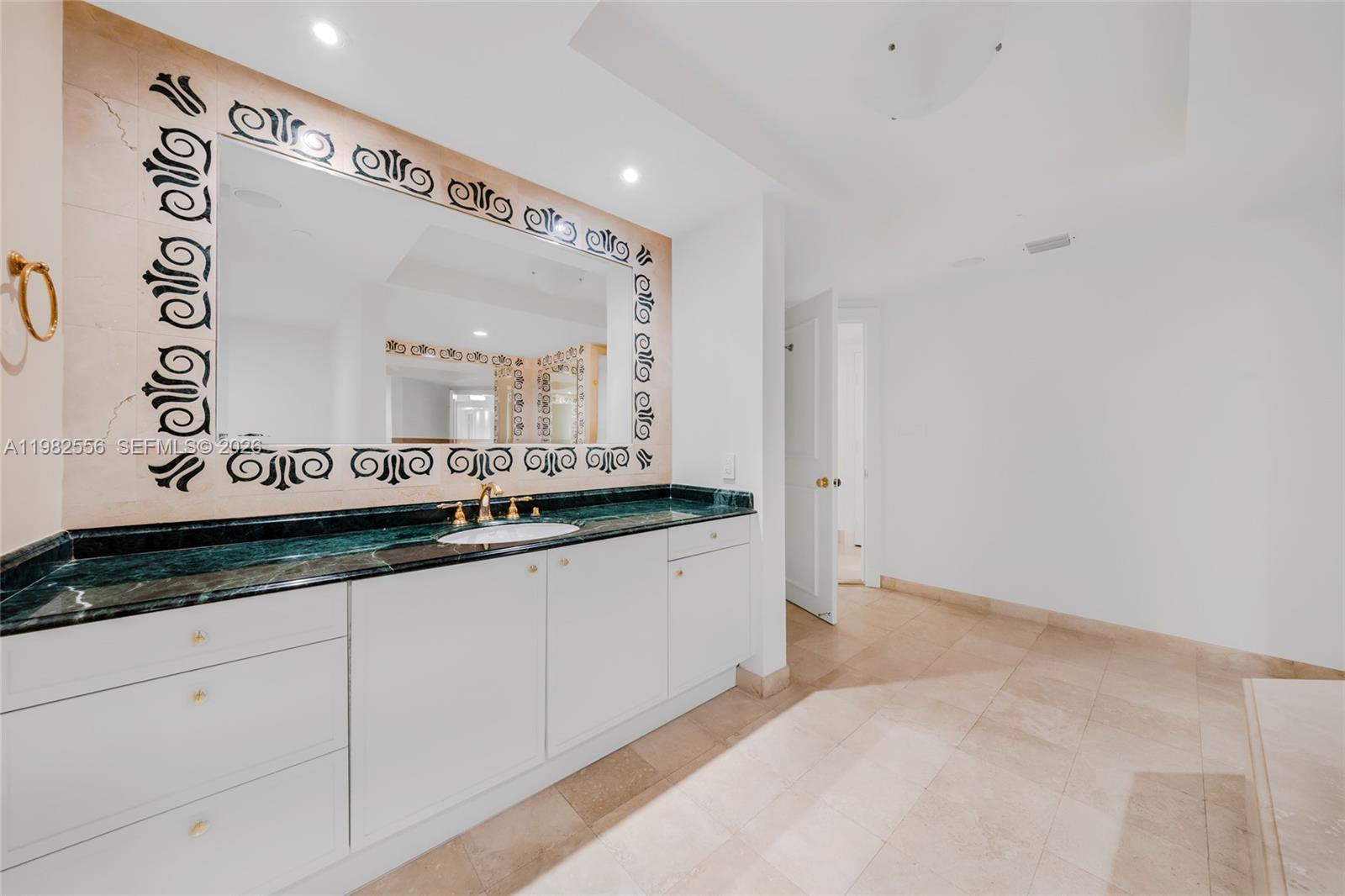 430 Grand Bay Drive, Unit 902 Key Biscayne, FL 33149 - Photo 53 of 87