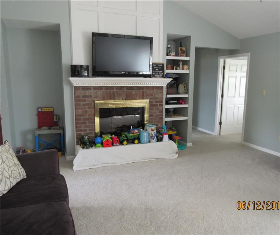 8092 North Troy Road Greenfield, IN 46140 - Photo 15 of 30 Gallery Image 15