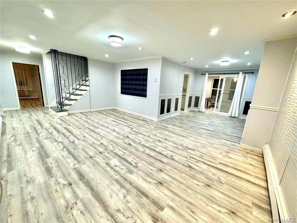 107 Baker Hill Road Great Neck, NY 11023 - Photo 2 of 23