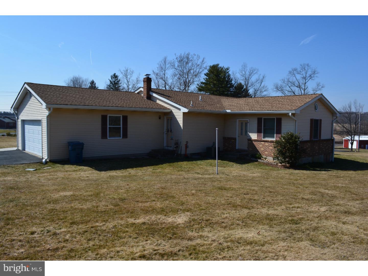 2209 Township Road Quakertown, PA 18951 - Photo 2 of 18 Gallery Image 2