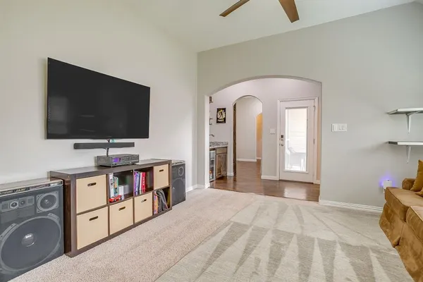 $440,000 | 2721 Buffalo Run, Burleson, TX 76028