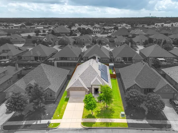 $440,000 | 2721 Buffalo Run, Burleson, TX 76028