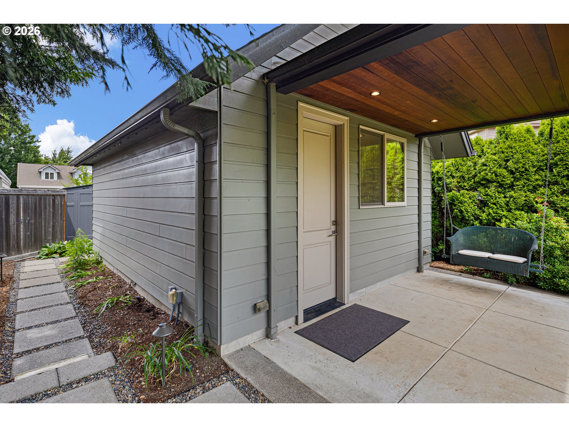 1595 Victorian Way Eugene, OR 97401 - Photo 39 of 48 Covered Patio