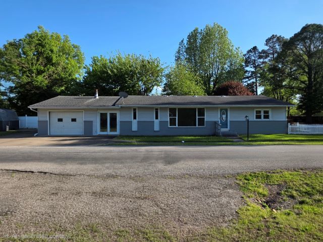 1820 North 14th Street Herrin, IL 62948 - Photo 1 of 37