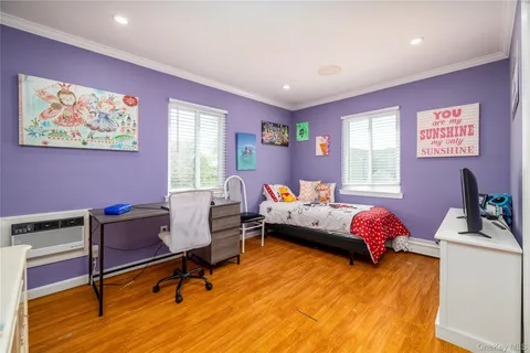 $1,375,000 | 140 Baltimore Avenue, Massapequa, NY 11758