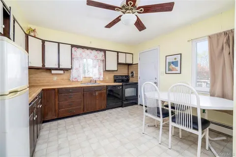 $1,375,000 | 140 Baltimore Avenue, Massapequa, NY 11758