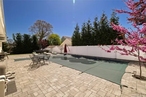 $1,375,000 | 140 Baltimore Avenue, Massapequa, NY 11758