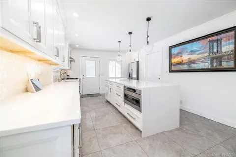$1,375,000 | 140 Baltimore Avenue, Massapequa, NY 11758