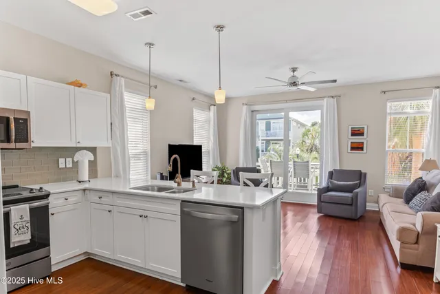 $535,000 | 1115 Mackerel Lane, Unit 2, Carolina Beach, NC 28428