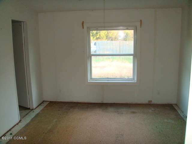 3607 Wharton Station Road Washington, NC 27889 - Photo 7 of 12 bed 1