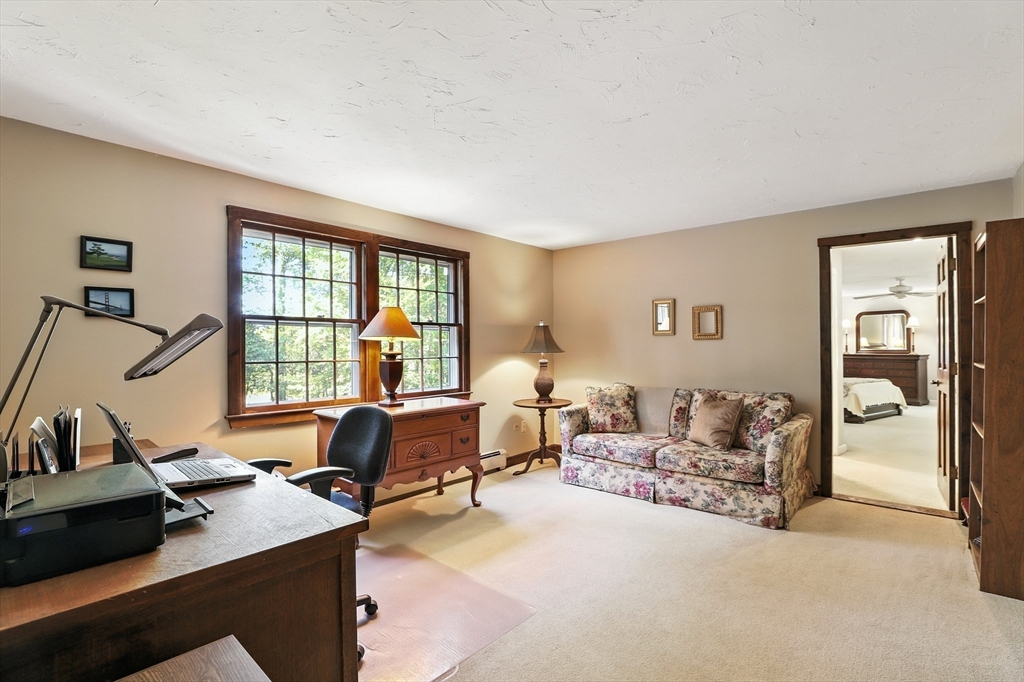 7 Carl Road Walpole, MA 02081 - Photo 17 of 40 Gallery Image 17