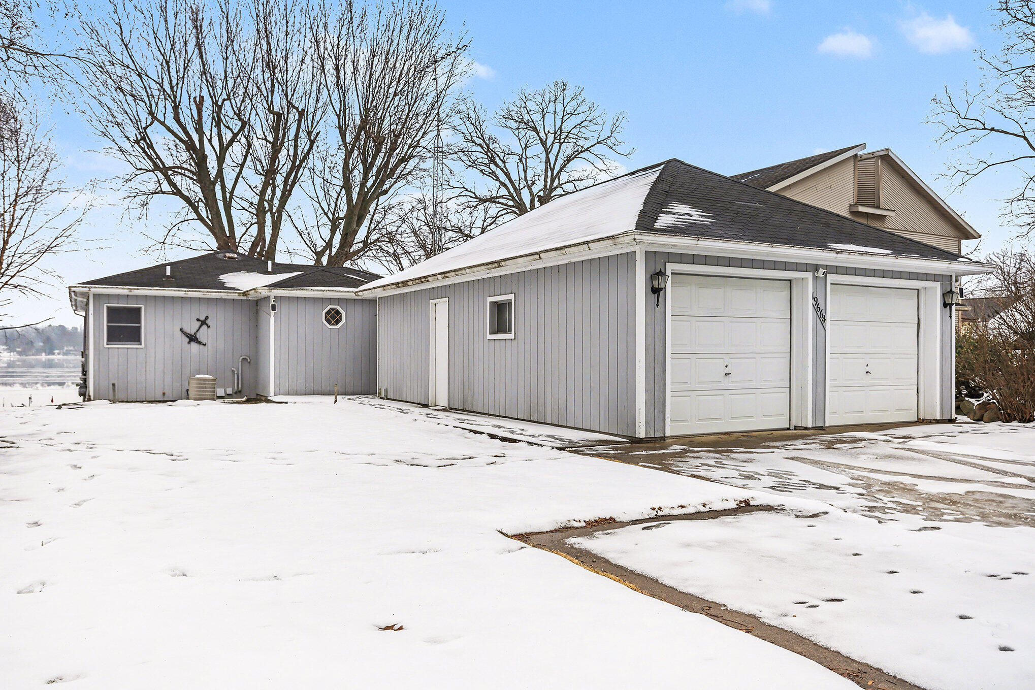 19664 Lakeshore Drive Three Rivers, MI 49093 - Photo 1 of 27 file_175 (1)