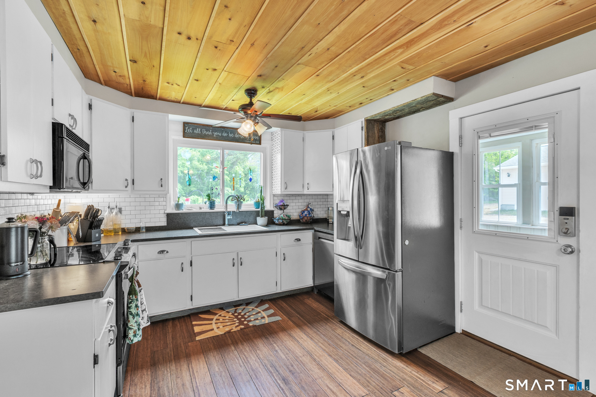 651 Cook Hill Road Killingly, CT 06239 - Photo 22 of 40
