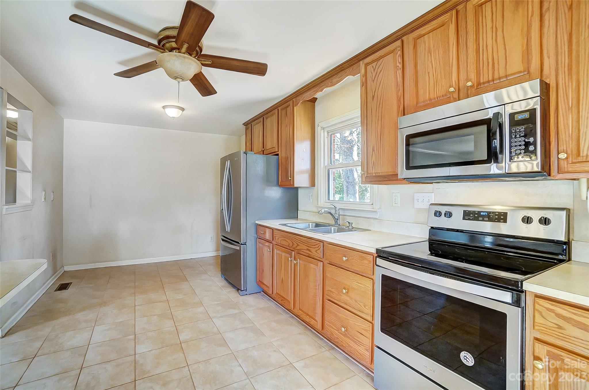 707 Ranch Road Charlotte, NC 28208 - Photo 13 of 41 Gallery Image 13