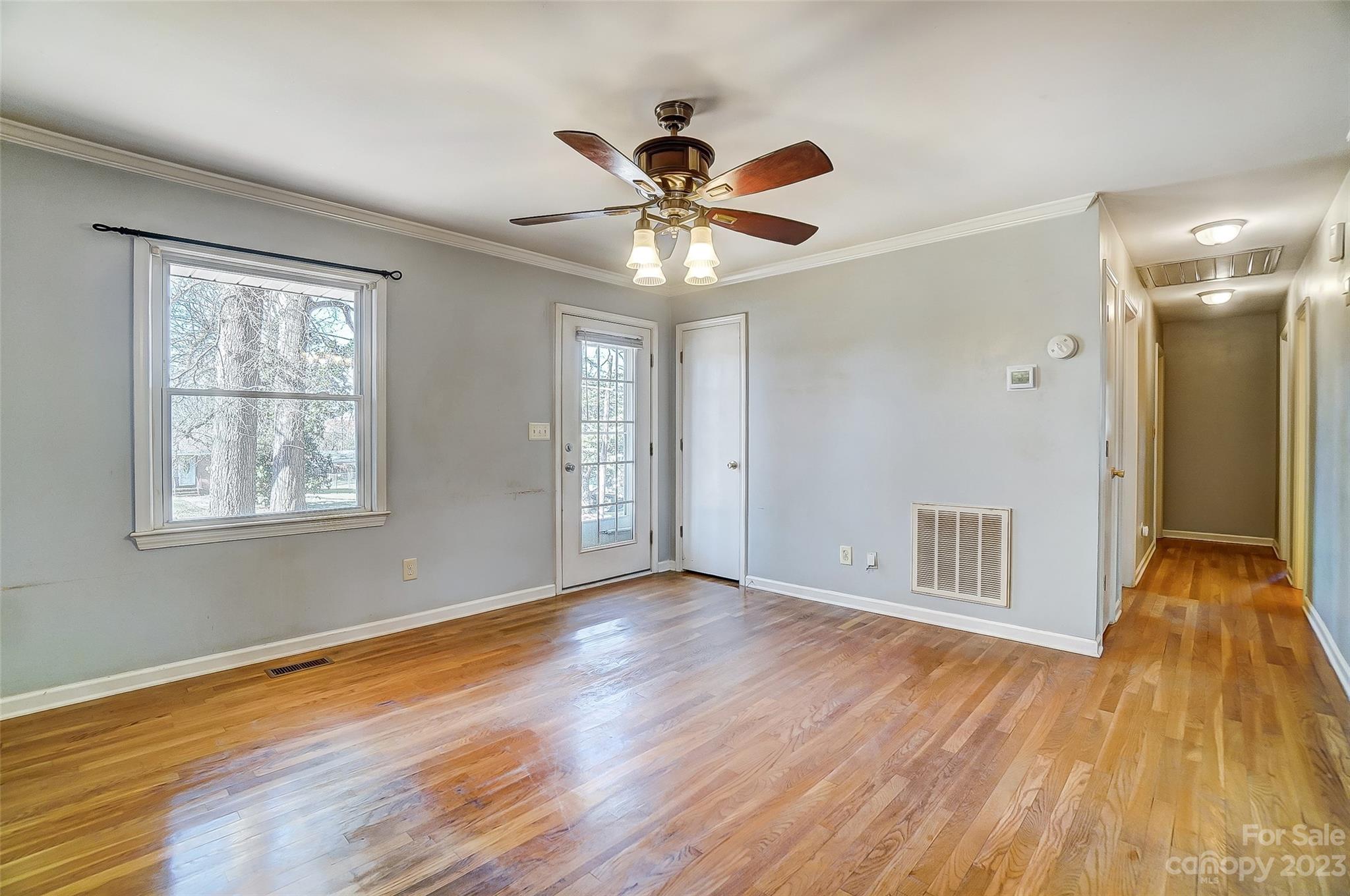 707 Ranch Road Charlotte, NC 28208 - Photo 5 of 41 Gallery Image 5