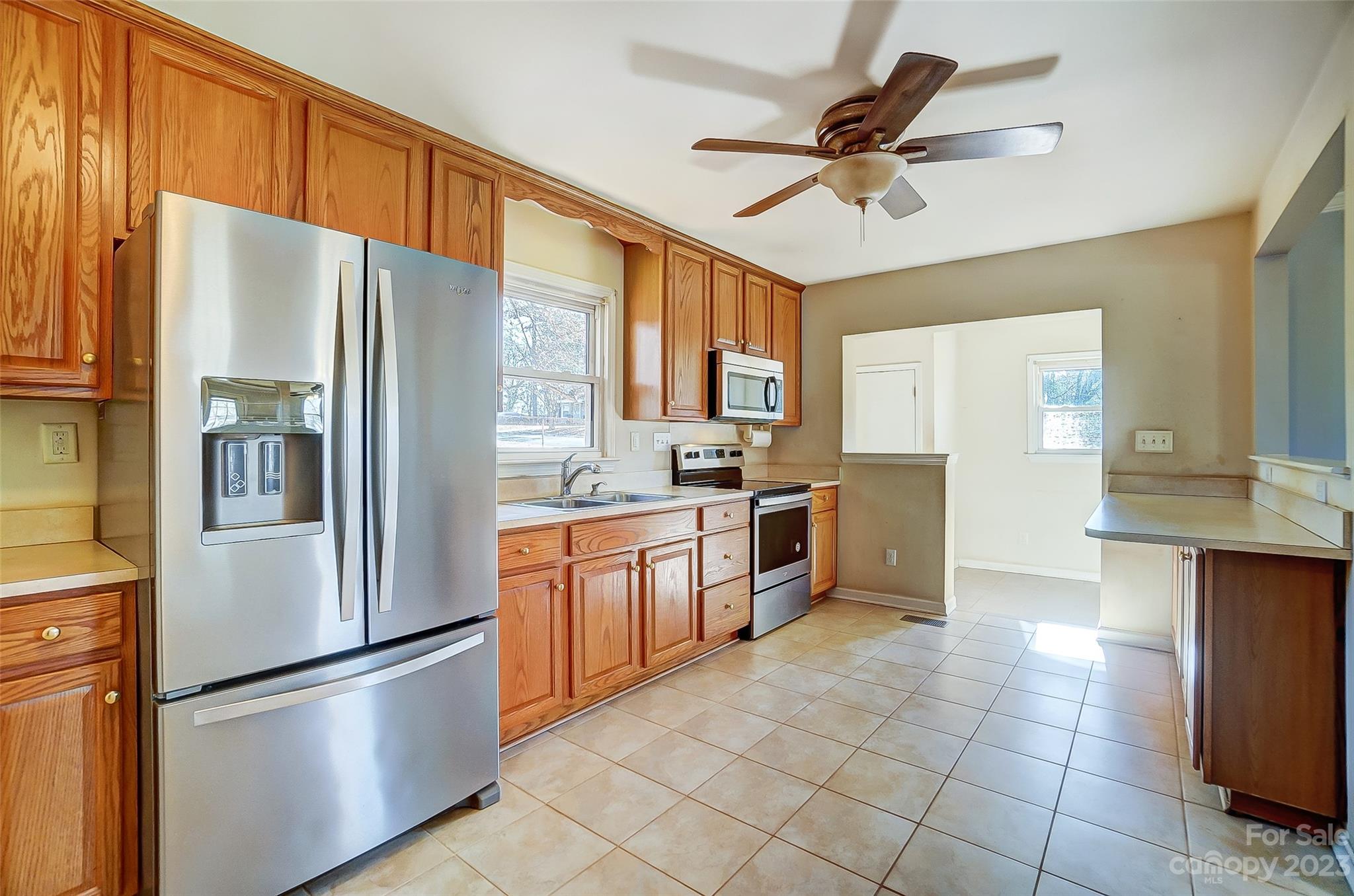 707 Ranch Road Charlotte, NC 28208 - Photo 8 of 41 Gallery Image 8