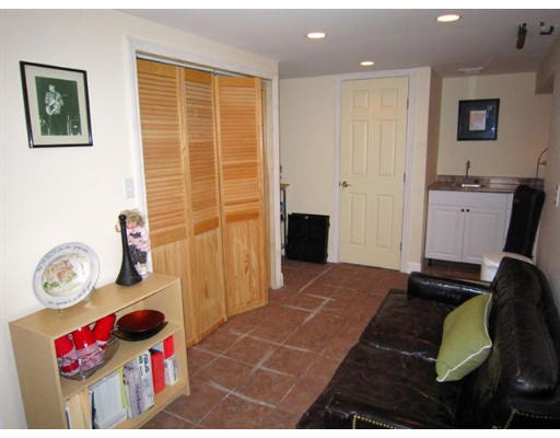 561 Lexington St(stanley Road Waltham, MA 02452 - Photo 18 of 20