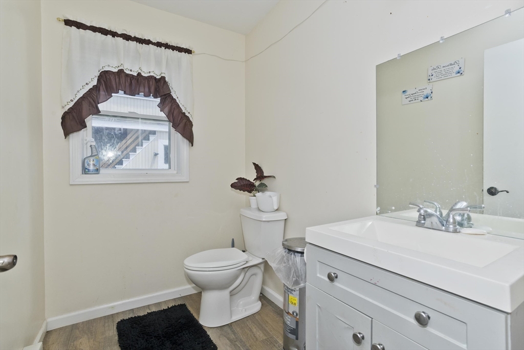 175 Bloomfield Street Springfield, MA 01108 - Photo 8 of 16