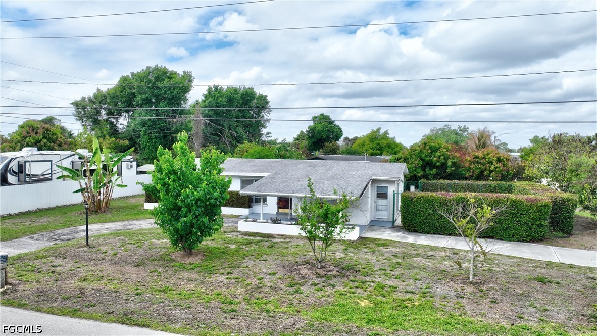 25 Maple Avenue North Lehigh Acres, FL 33936 - Photo 33 of 37