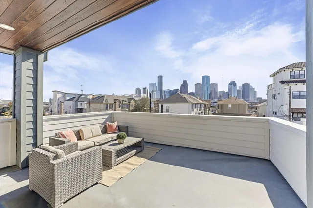 $799,900 | 1308 Edwards Street, Unit A, Houston, TX 77007