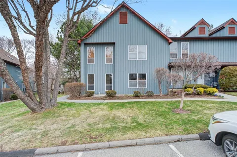 $439,900 | 55 Bleakley Drive, Peekskill, NY 10566