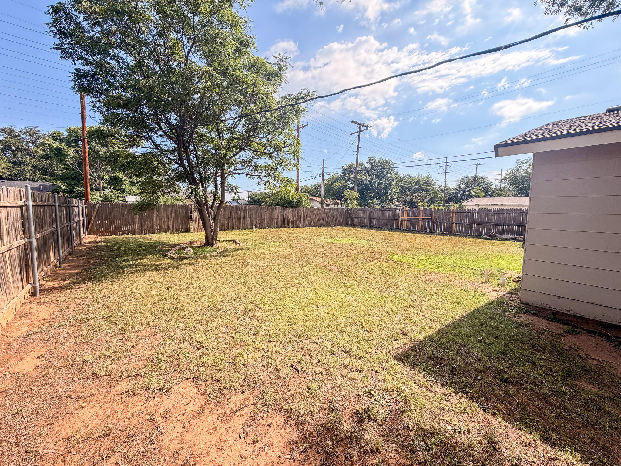 4602 33rd Street Lubbock, TX 79410 - Photo 14 of 14 IMG_3023