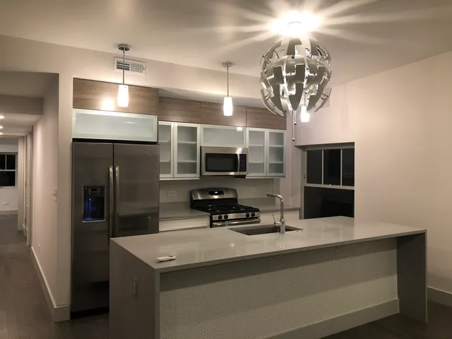 $792,000 | 210 Harrison Street, Oak Park, IL 60304