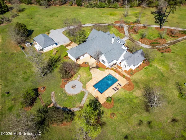 $1,000,000 | 173 Anderson Sta Road, Flora, MS 39071