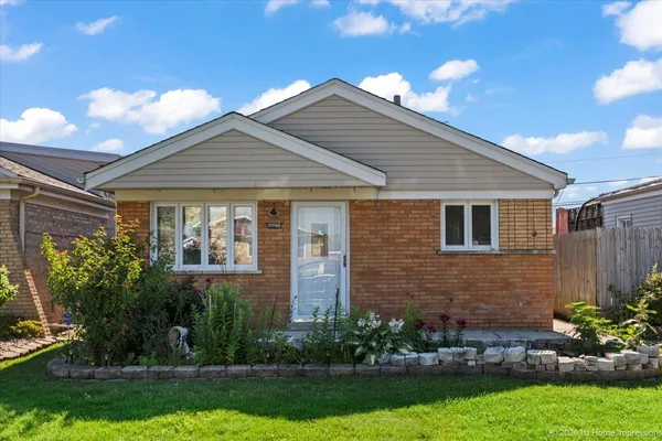 $249,000 | 7749 Parkside Avenue, Burbank, IL 60459