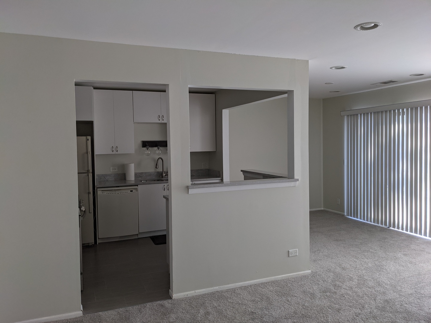 70 Margate Court, Unit C2 Schaumburg, IL 60193 - Photo 12 of 35