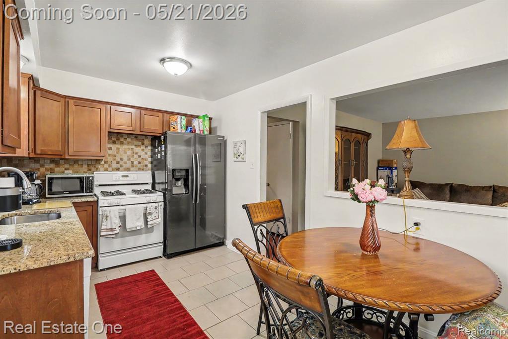 6305 Beech Daly Road Taylor, MI 48180 - Photo 12 of 22